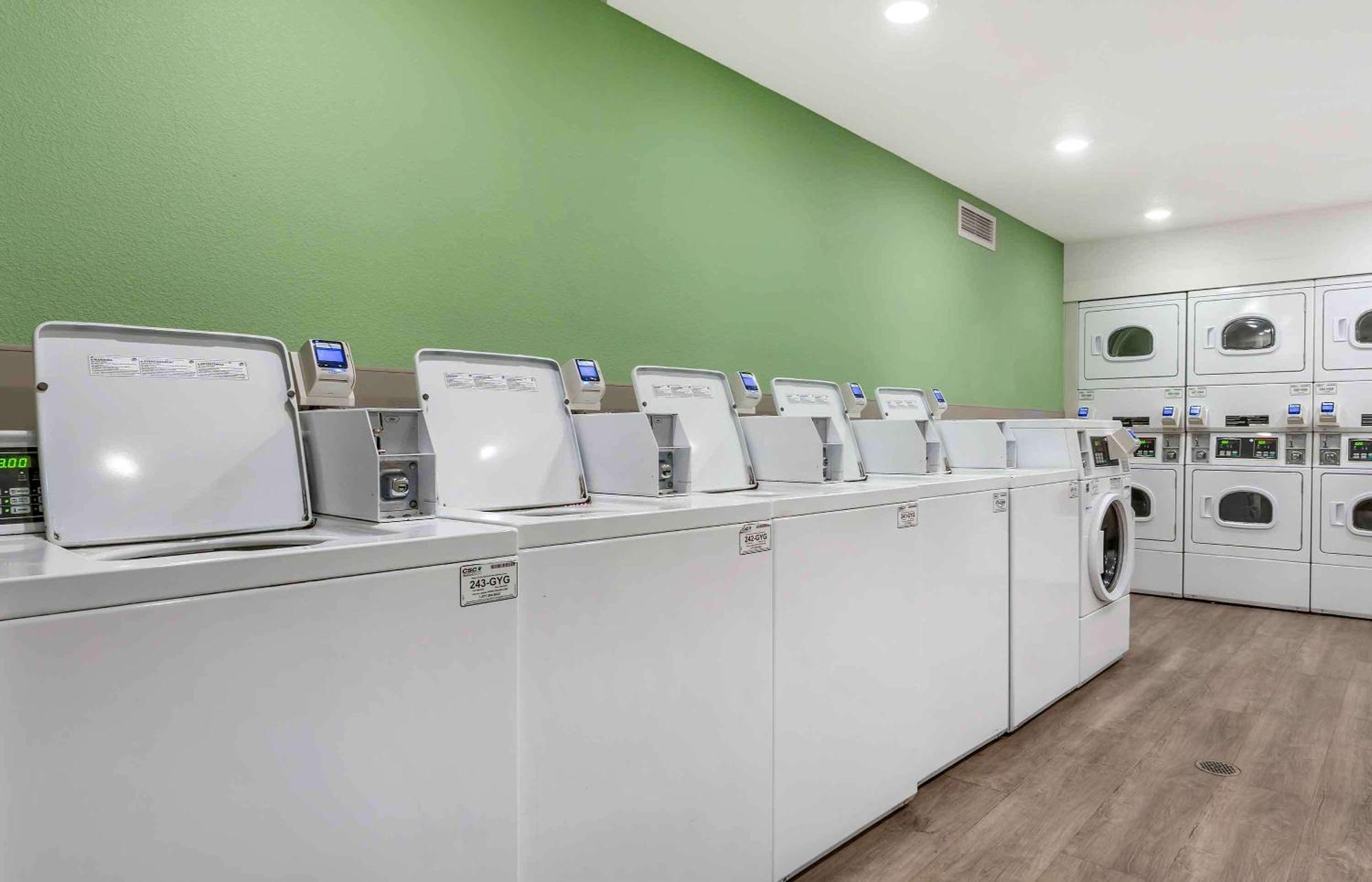 Extended Stay America Suites - Portland - East Fairview Экстерьер фото