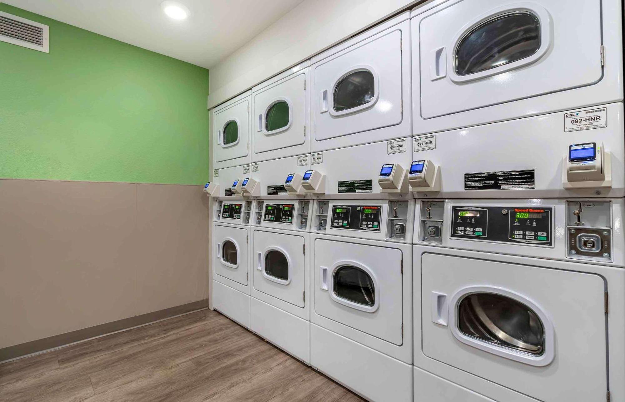 Extended Stay America Suites - Portland - East Fairview Экстерьер фото